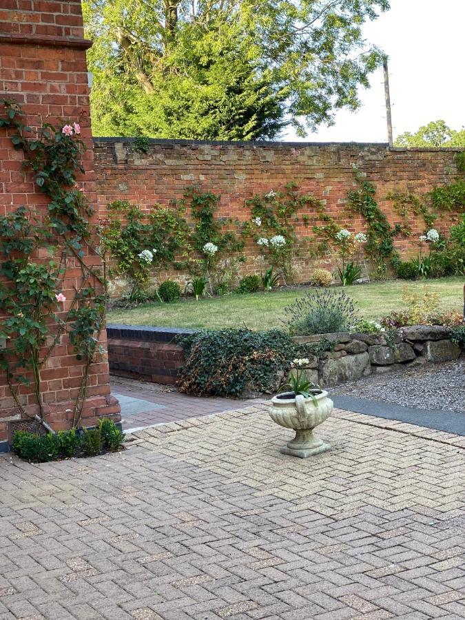 Coundon Lodge Coventry Zewnętrze zdjęcie